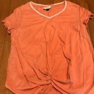 Orange t-shirt